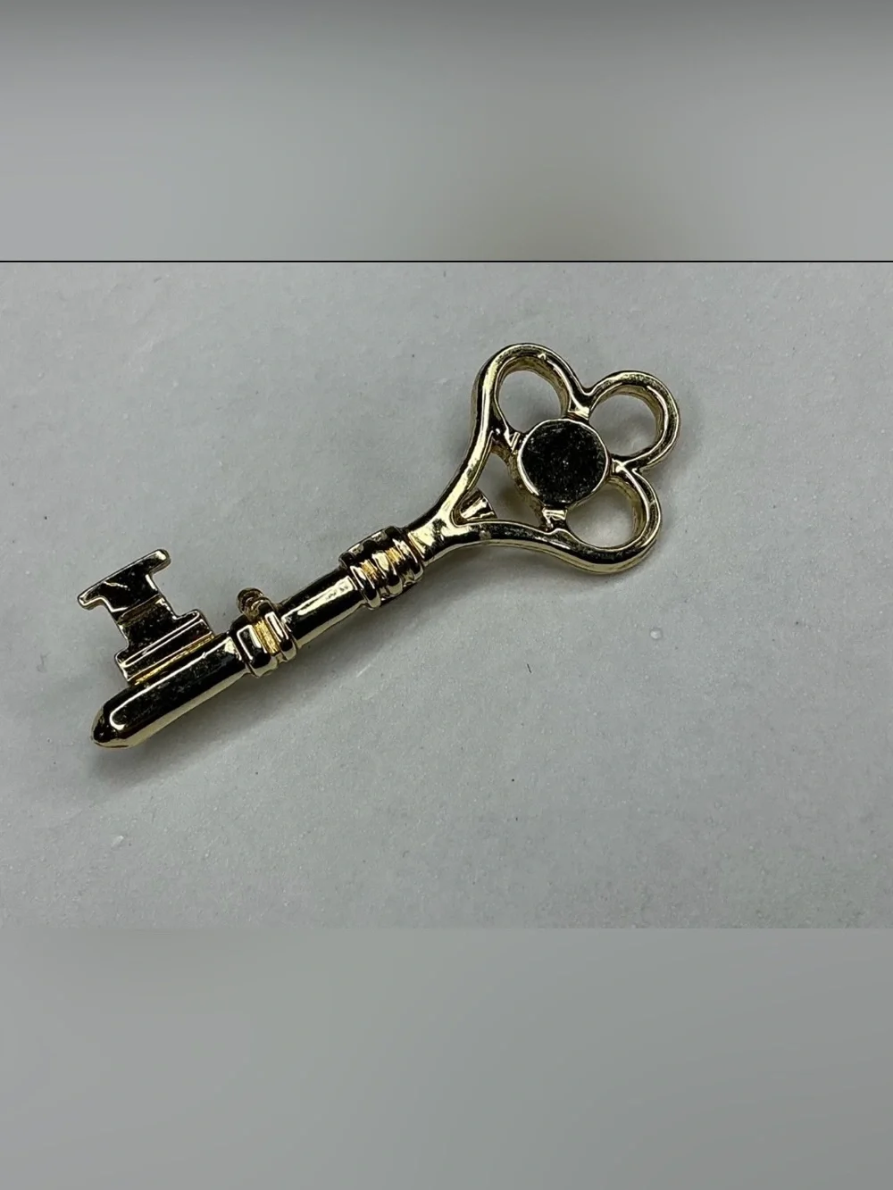 Vintage Victorian-Inspired Gold-Tone Trefoil Skeleton Key  Brooch